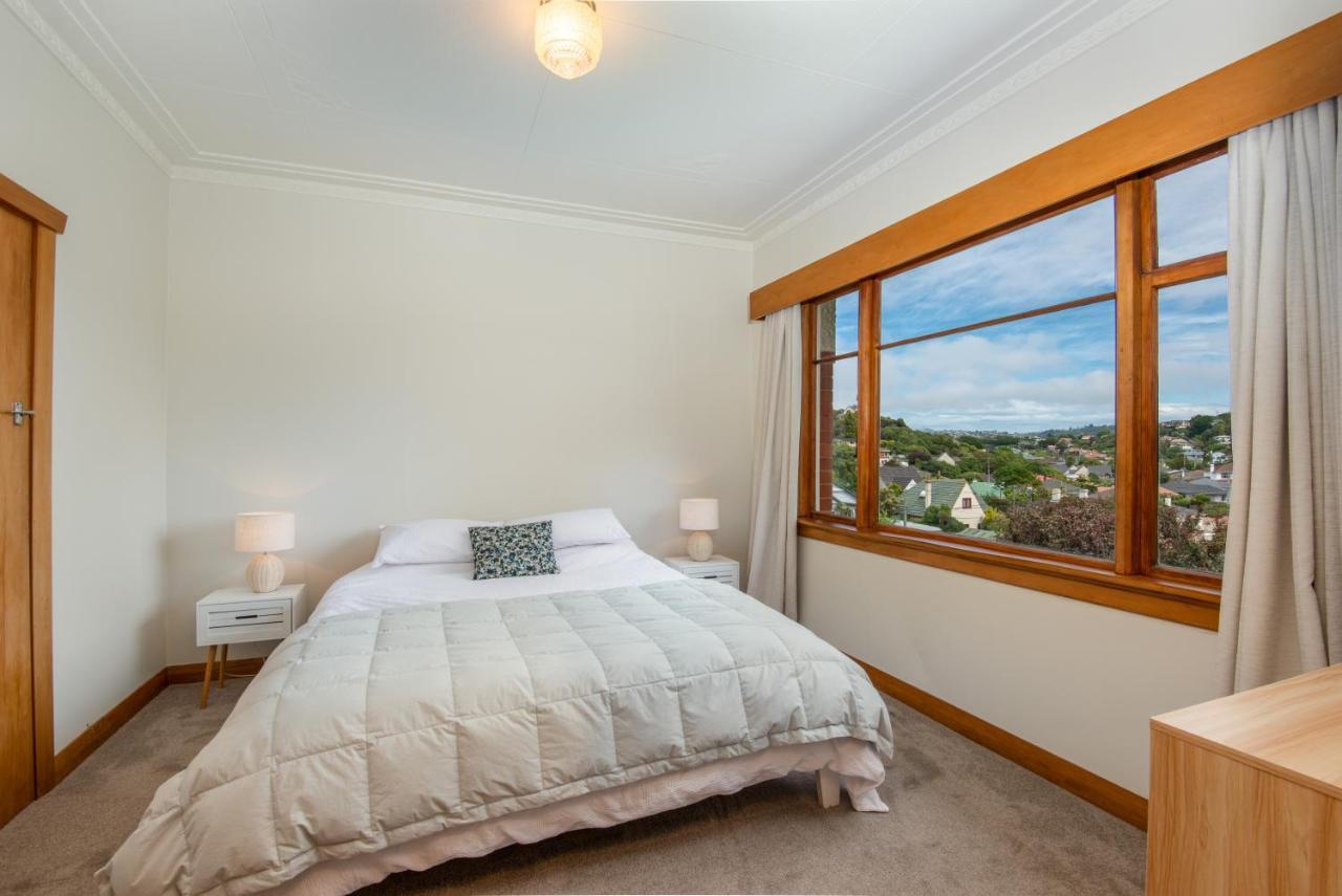 Stunning Family Home In Andersons Bay Dunedin Zewnętrze zdjęcie