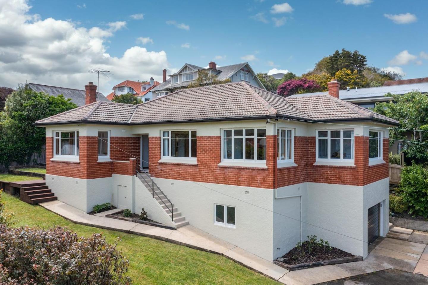 Stunning Family Home In Andersons Bay Dunedin Zewnętrze zdjęcie